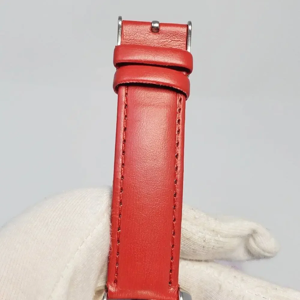 Disney Minnie Mouse Fabulous Red Watch NIP Leather-Like Band